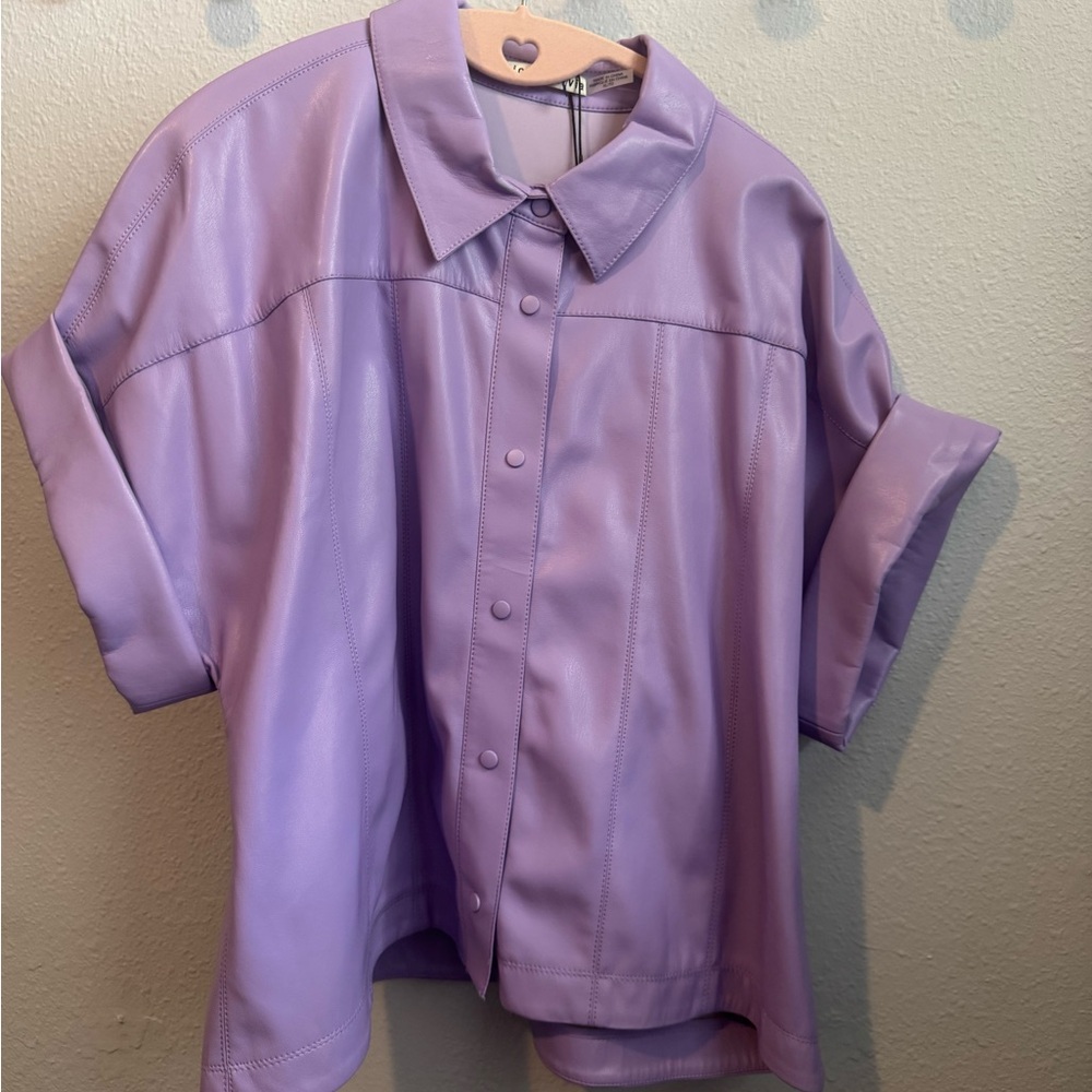 NWT Alice + Olivia Vegan Leather Lavender Top Sz XL